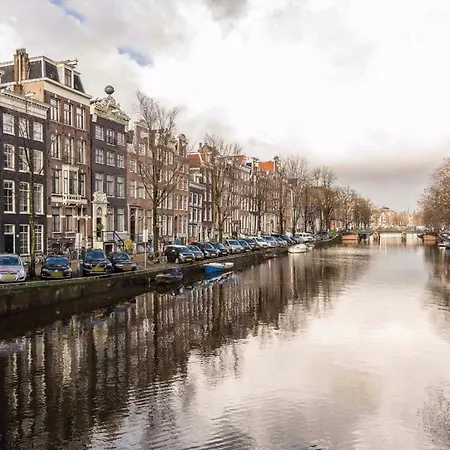 Mnque Bed & Breakfast Amsterdam