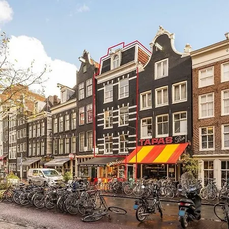 Mnque Amsterdam